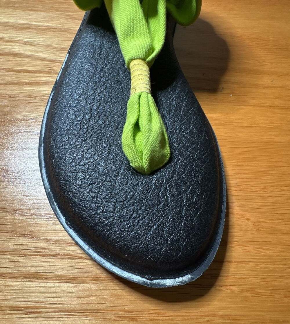 GUC Sanuk Women's Yoga Sling 2 Sandals in Lime Green, size 9 - Picture 5 of 12